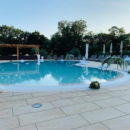 Agriturismo Il Castagneto ปาดูลา ภายนอก รูปภาพ