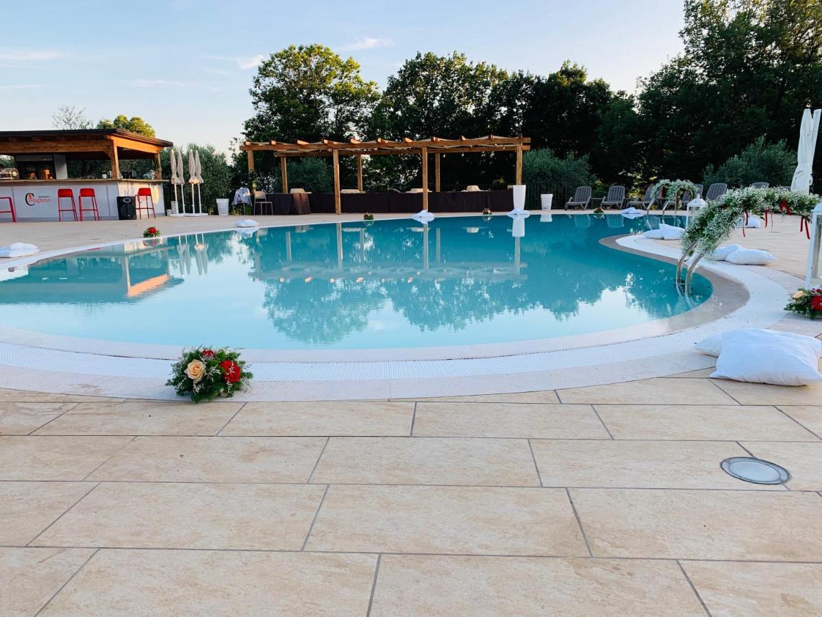 Agriturismo Il Castagneto ปาดูลา ภายนอก รูปภาพ