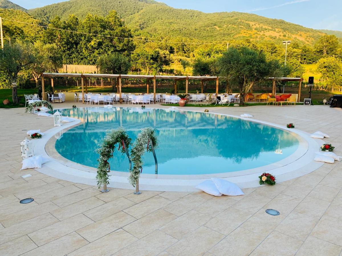 Agriturismo Il Castagneto ปาดูลา ภายนอก รูปภาพ