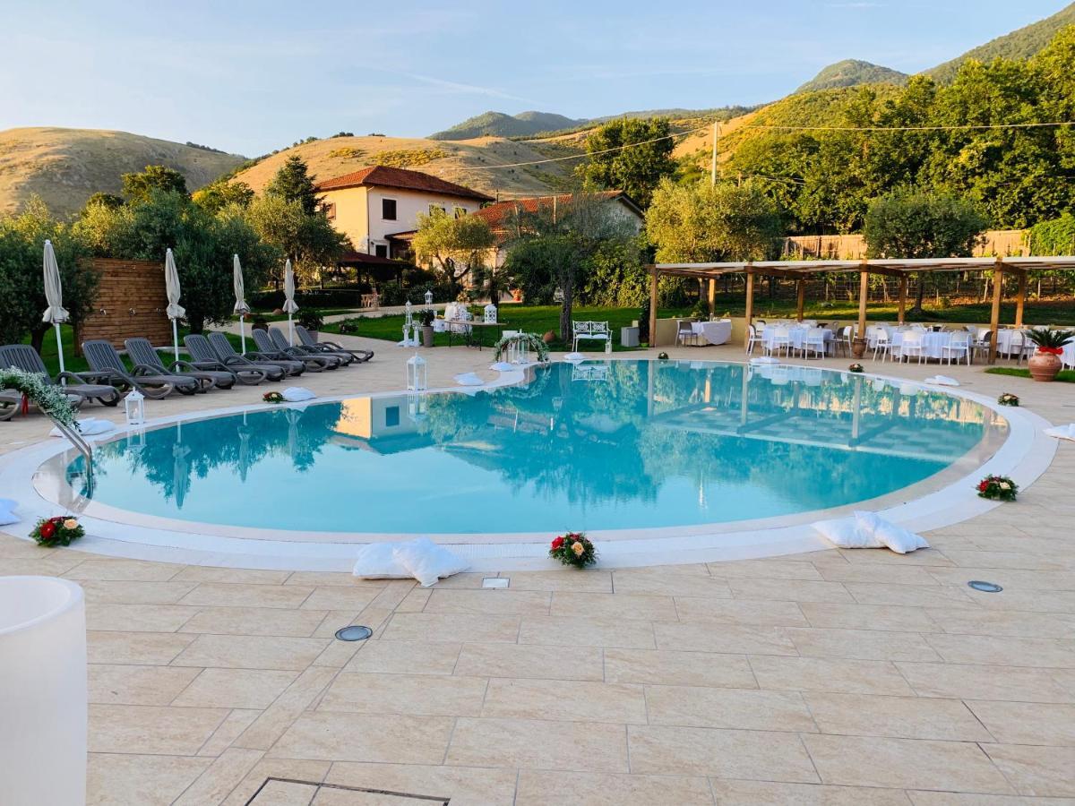 Agriturismo Il Castagneto ปาดูลา ภายนอก รูปภาพ