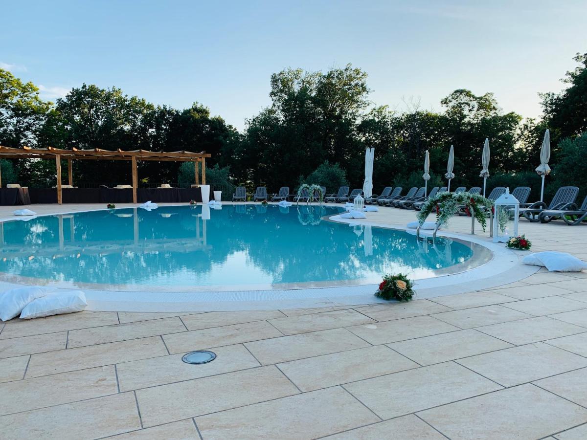 Agriturismo Il Castagneto ปาดูลา ภายนอก รูปภาพ