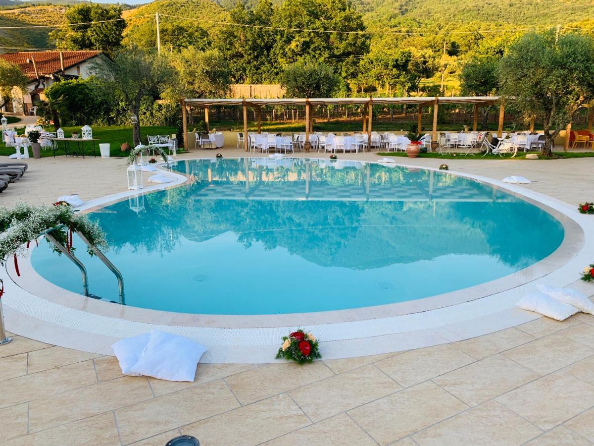 Agriturismo Il Castagneto ปาดูลา ภายนอก รูปภาพ