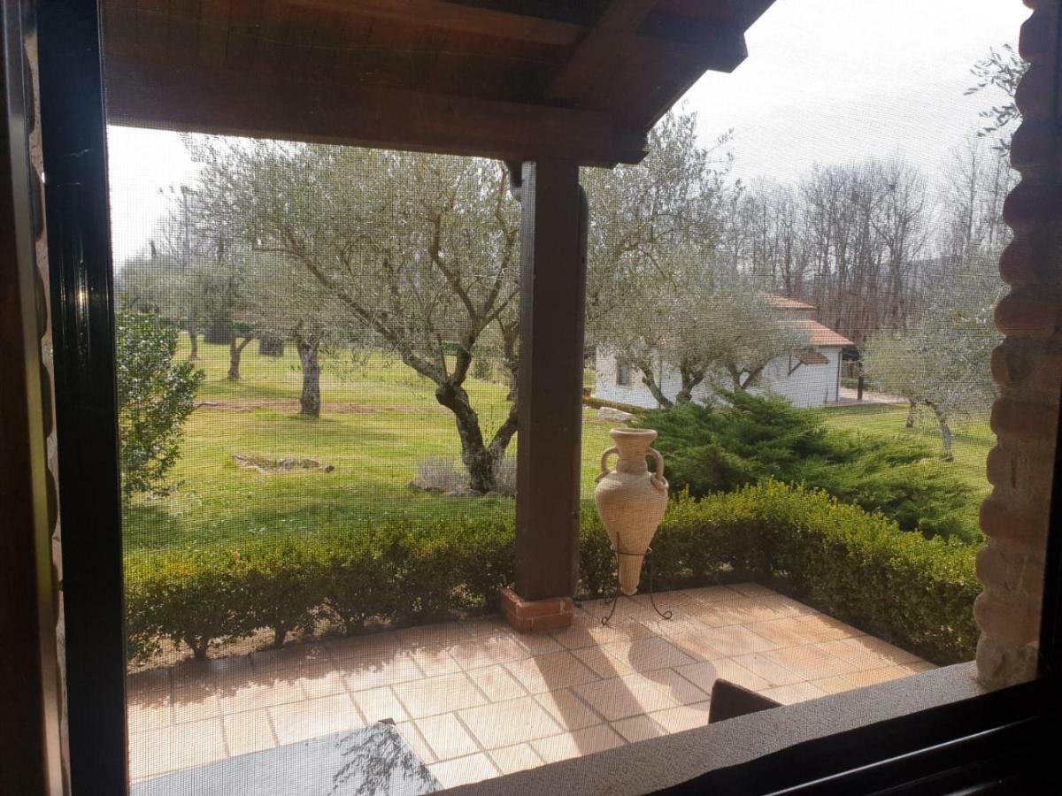 Agriturismo Il Castagneto ปาดูลา ภายนอก รูปภาพ